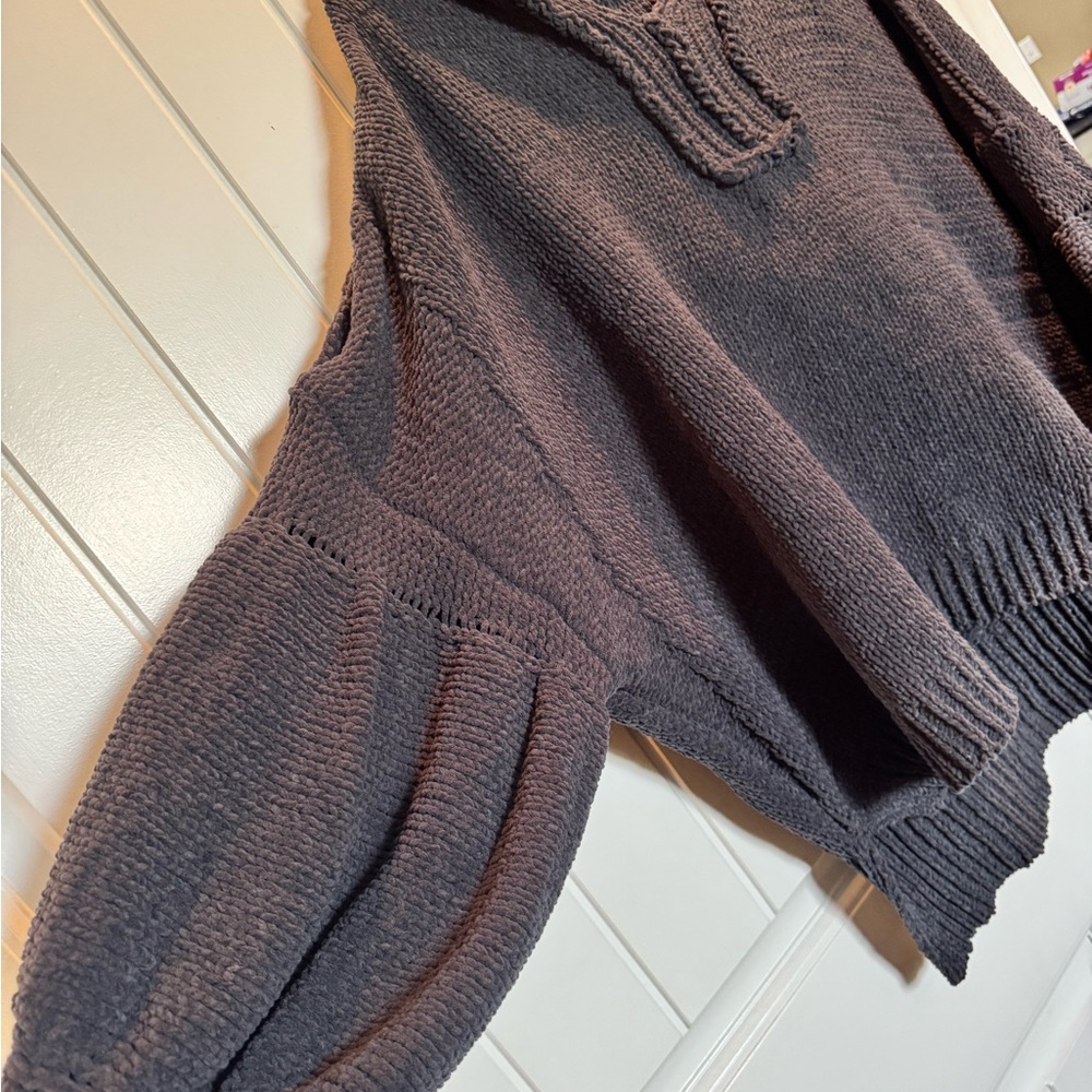Cozy Oversized cropped Hooded Women’s chenille Sweater navy blue Medium - Picture 3 of 3
